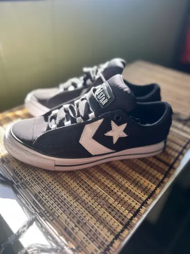 Tênis converse