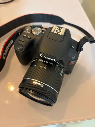 Camera Canon EOS Rebel SL2 + Brindes