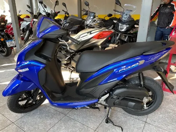 Fluo 125 Hibrida 25/26 c/ 1.000 kms