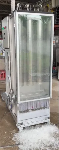 Fábrica de gelo completa ( 700 kg / dia )