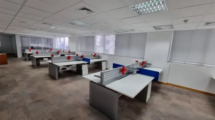 Sala comercial na Rua Doutor Eduardo de Souza Aranha, 153 - Conjunto 71  316 m²