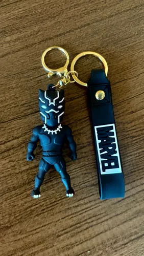 Chaveiro Pantera Negra Marvel Preto