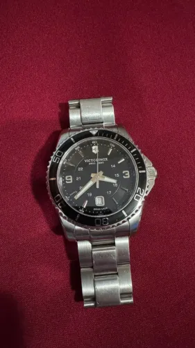 Relógio Victorinox Swiss Army Maverick 241697