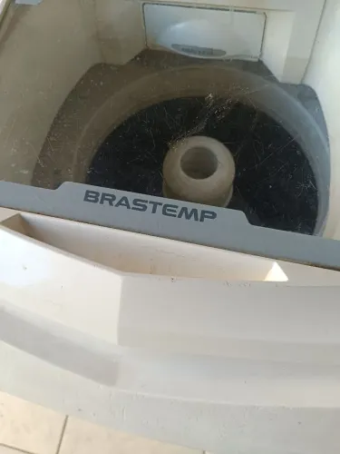 Máquina de lavar roupas Brastemp
