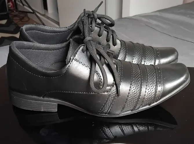Sapato original da marca Elegance pouquíssimo tempo de uso