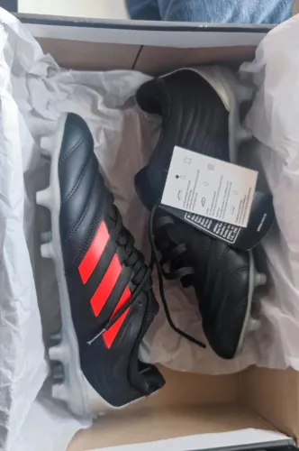 Chuteira Adidas - Copa 19.3 - Futebol de Campo - Nº 39