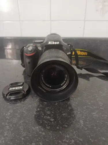 Nikon D5200 com lente 18-55mm - 299 Cliques