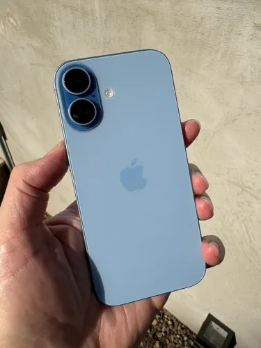 iPhone 17 256 GB Azul - 3 meses de uso