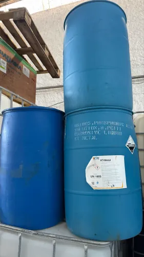 BOMBONA TAMPA FIXA 200 Litros