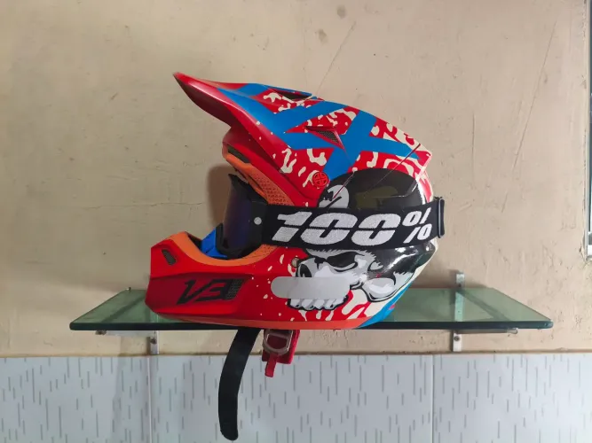 Capacete Fox V3