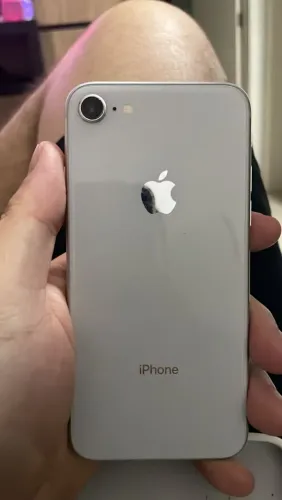 Iphone 8 - 64gb
