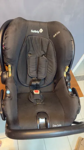 Cadeirinha bebê conforto safety