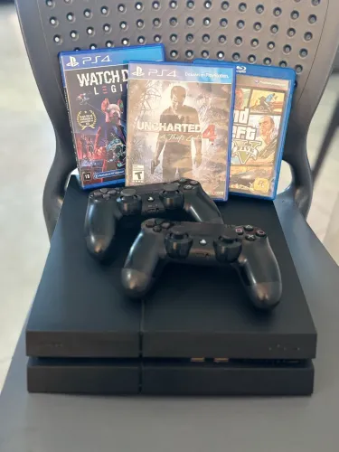 Ps4 1Tb + 2 Controles e 3 Jogos