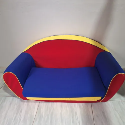SOFÁ INFANTIL RETRÁTIL