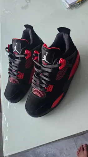 Tênis air Jordan 4 Red thunder