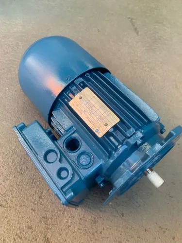 Motor elétrico trifásico 0.33 cv rotação 1680 baixa rotação