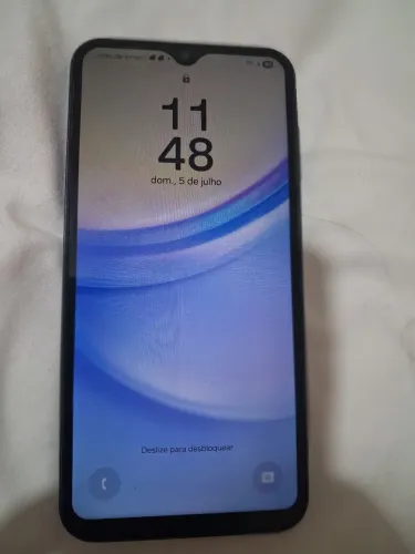 aparelho celular bem pouco usado mais novinho