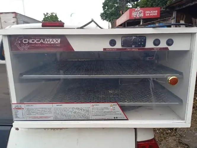 Chocadeira de ovos chocamax 240 ovos