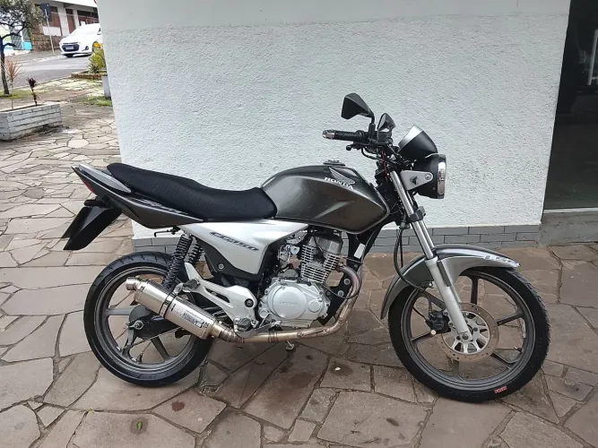  HONDA CG 150 SPORT   LINDA SEM DETALHES ACEITO TROCAS FINANCIO 