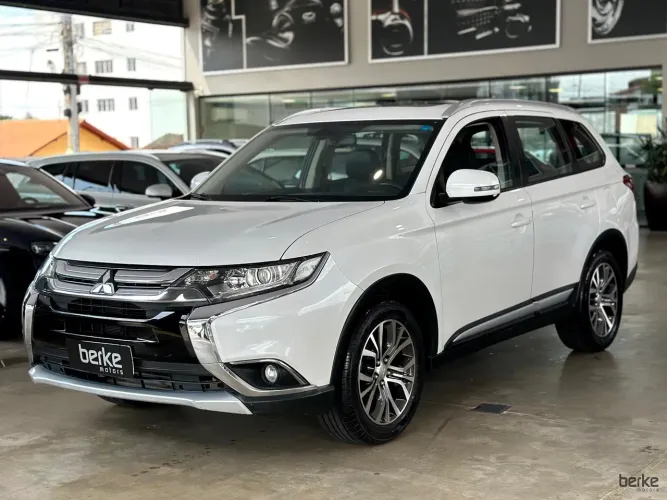 Mitsubishi Outlander 2.0 16V 160cv Aut. 2017