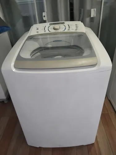 Máquina de lavar roupas Electrolux 15kg