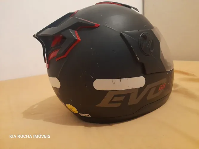 Capacete tamanho 62