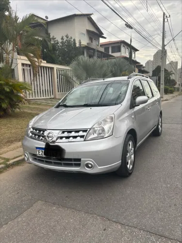Nissan Livina Grand SL 1.8 16V Flex Fuel Aut. 2012