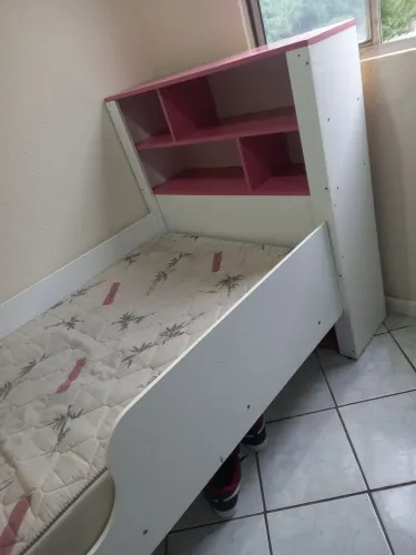 Cama Solteiro