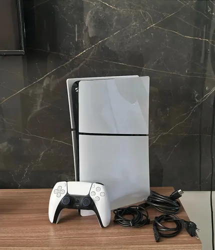 PS5 SLIM