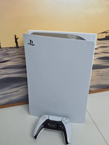 Ps5 fat com leitor 1 tera 2 controles