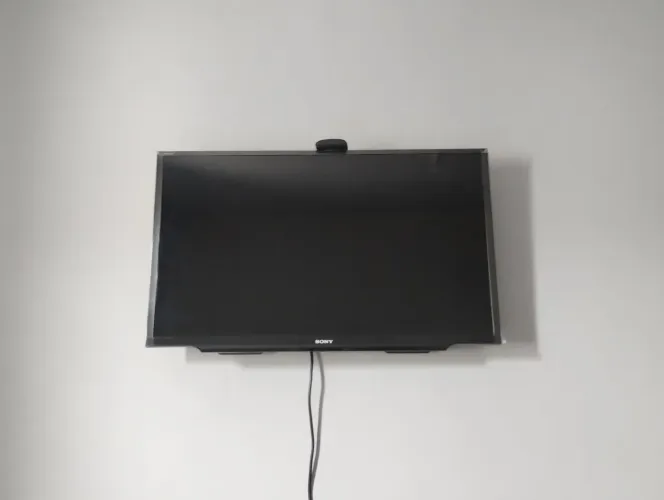 TV Sony Bravia 32 Polegadas semi-nova 