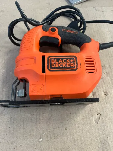 Serra tico tico Black Decker 110 V