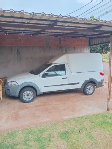 Capota de fibra para Fiat Strada