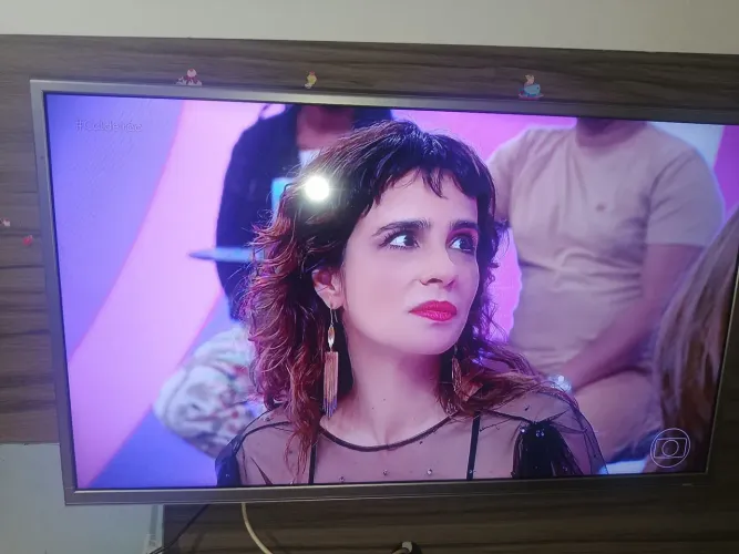 Smart TV Semp Toshiba de 32 polegadas