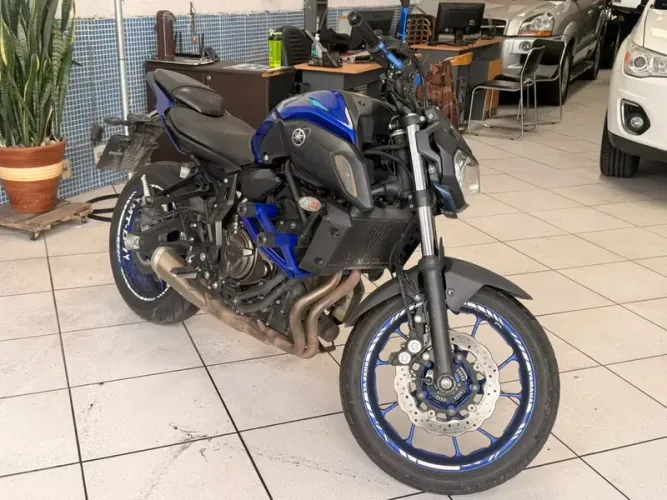 Yamaha MT-07 ABS 689cc TOP UNICO DONO