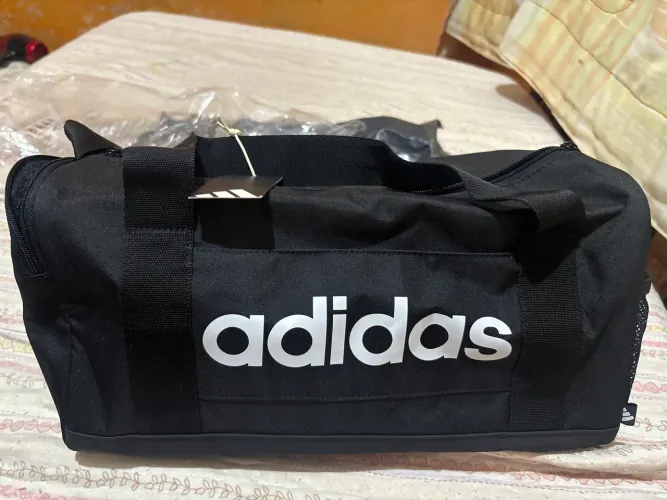 Bolsa Adidas Original - Nova, sem uso