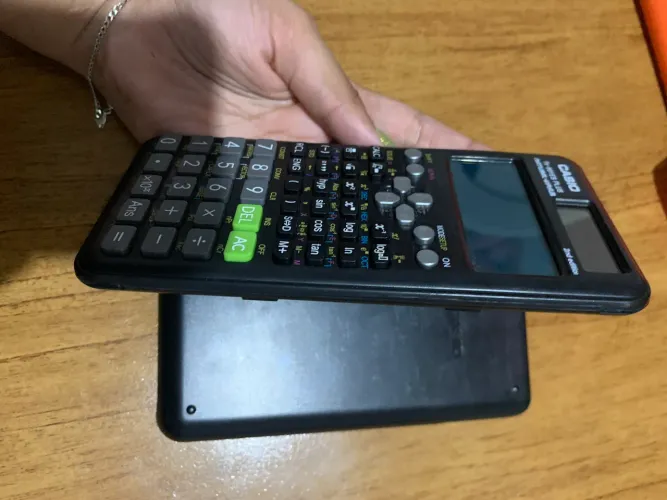 CALCULADORA CASIO FX-991ES PLUS