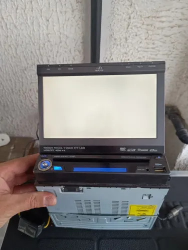Vendo som automotivo H-Buster HBD-9550DVD player com tela retrátil. Leia.