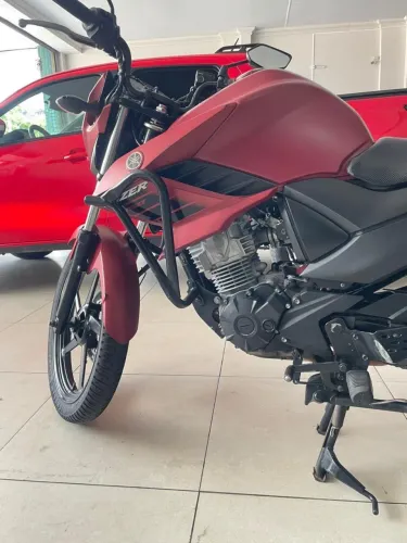 Yamaha Fazer 2023 moto