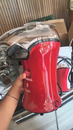 Pipoqueira 220v