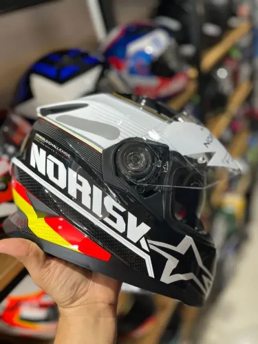 Capacete NO RISK 1 MÊS DE USO + FONE