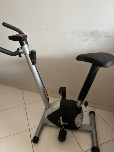 Bicicleta ergométrica até 120kg