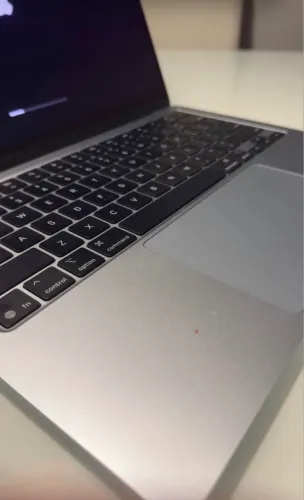 MACBOOK AIR M4