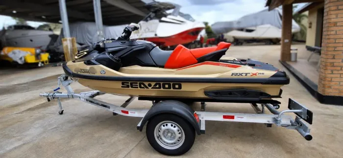 JET SKI SEA DOO 325 RTX X RS COM CARRETA 0Km (com apenas 21h !!!)