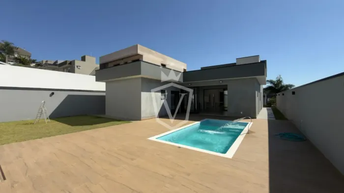 CASA À VENDA NO CONDOMINIO RESIDENCIAL CAMBARAH - JARINU/SP
