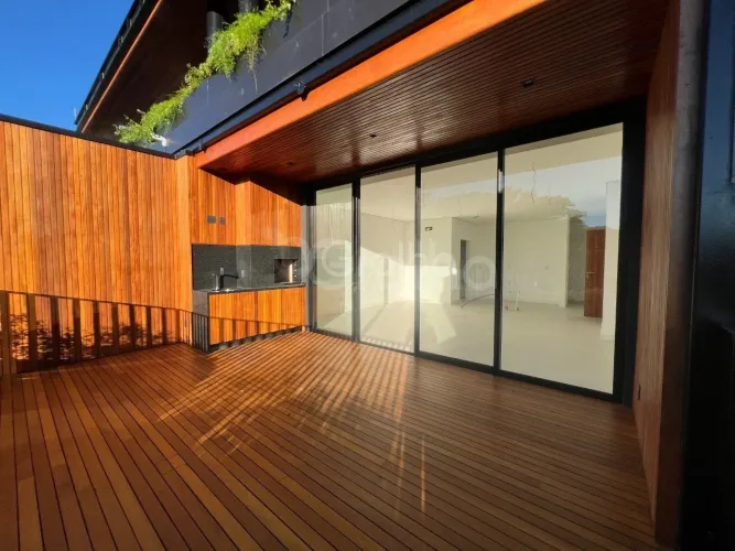 Apartamento no Cacupé com 2 suítes