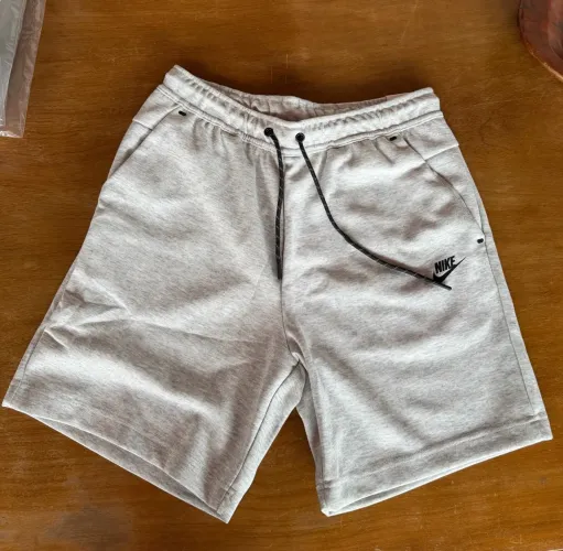 Bermuda Nike G