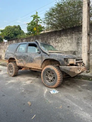 Toyota Hilux SW4 4X4 3.0 8V TB Diesel 2001