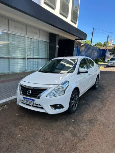 Nissan Versa Unique 1.6 16V Flexstart 4P Aut. 2018
