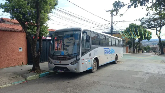 Ônibus Executivo Ideale Marcopolo 